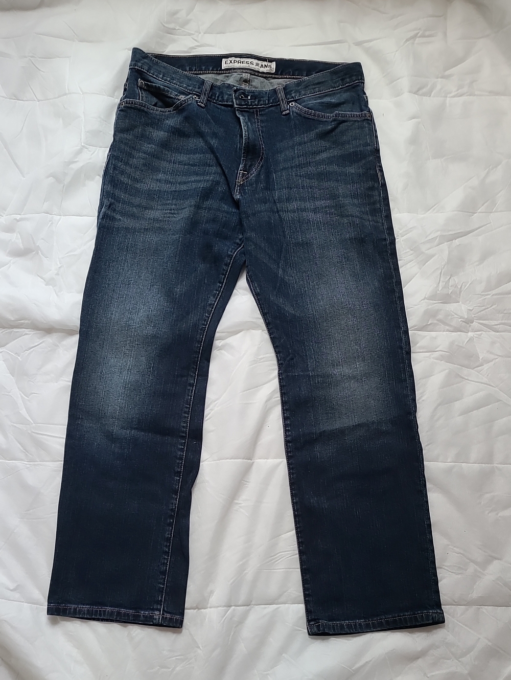 Express Men’s Relaxed Dark Blue Jeans